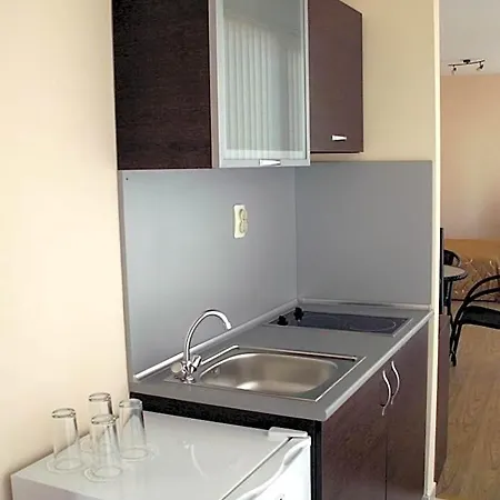 Serenity Hotel 3*